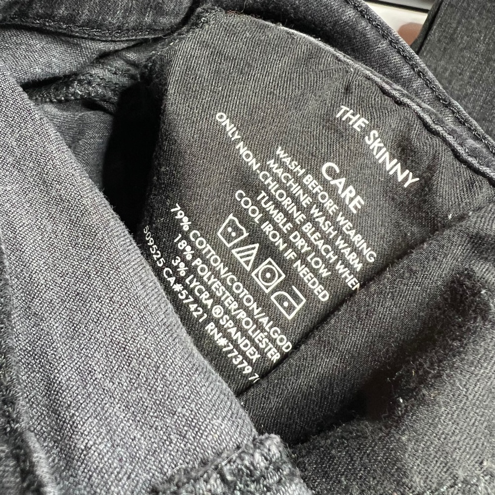 Ann Taylor The Skinny Black Stretch Denim Black Acid Wash Jeans Size 8 - Picture 12 of 12